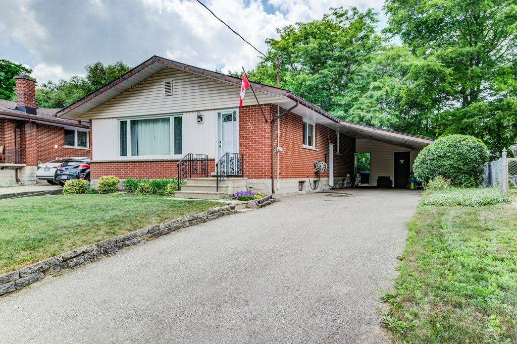 Kitchener, ON N2M 4S1,21 Ruskview RD