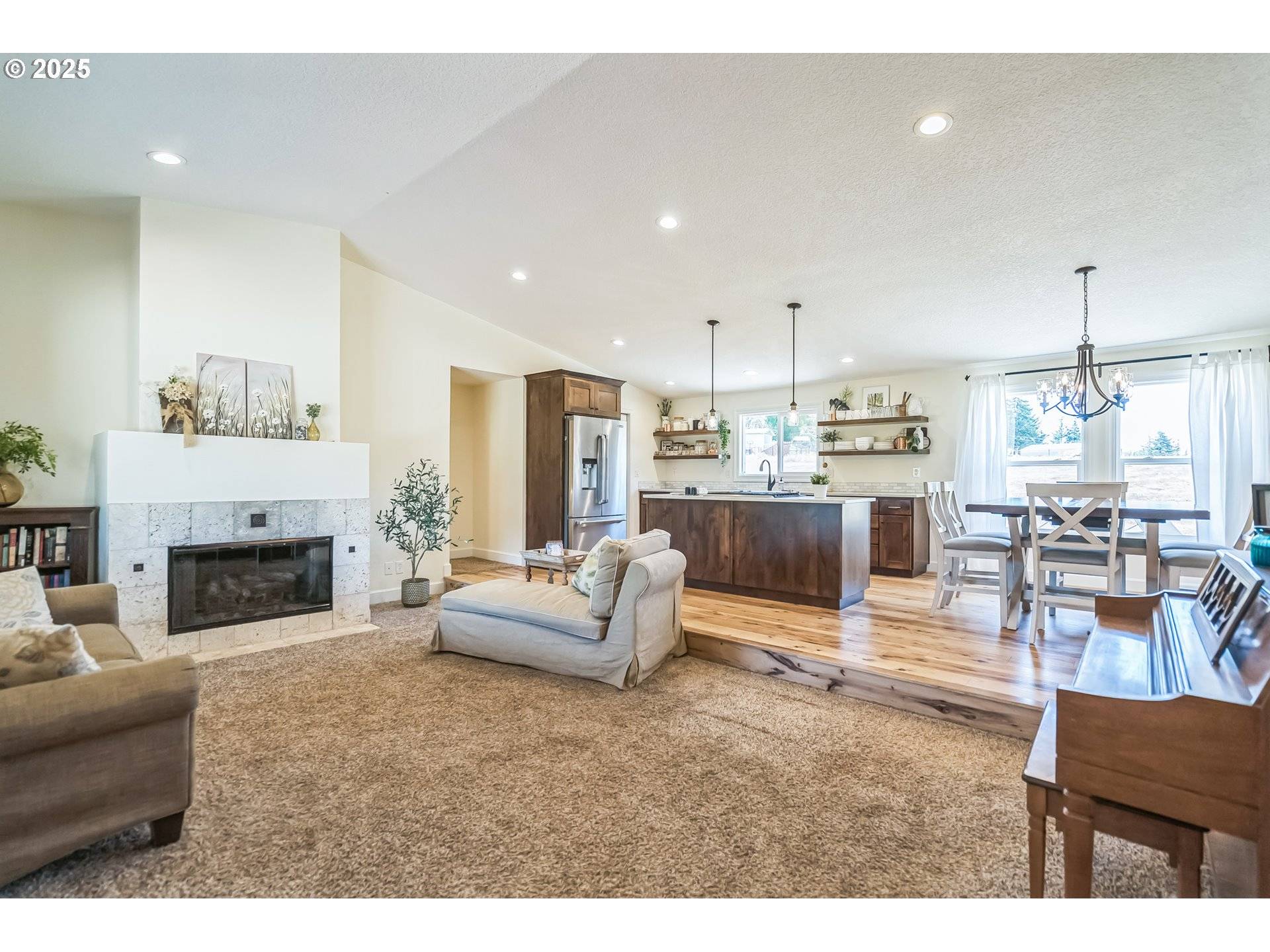 Beavercreek, OR 97004,24371 S SCHUEBEL SCHOOL RD