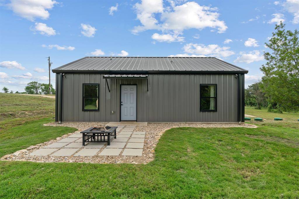 Stephenville, TX 76401,400 Round Up Court