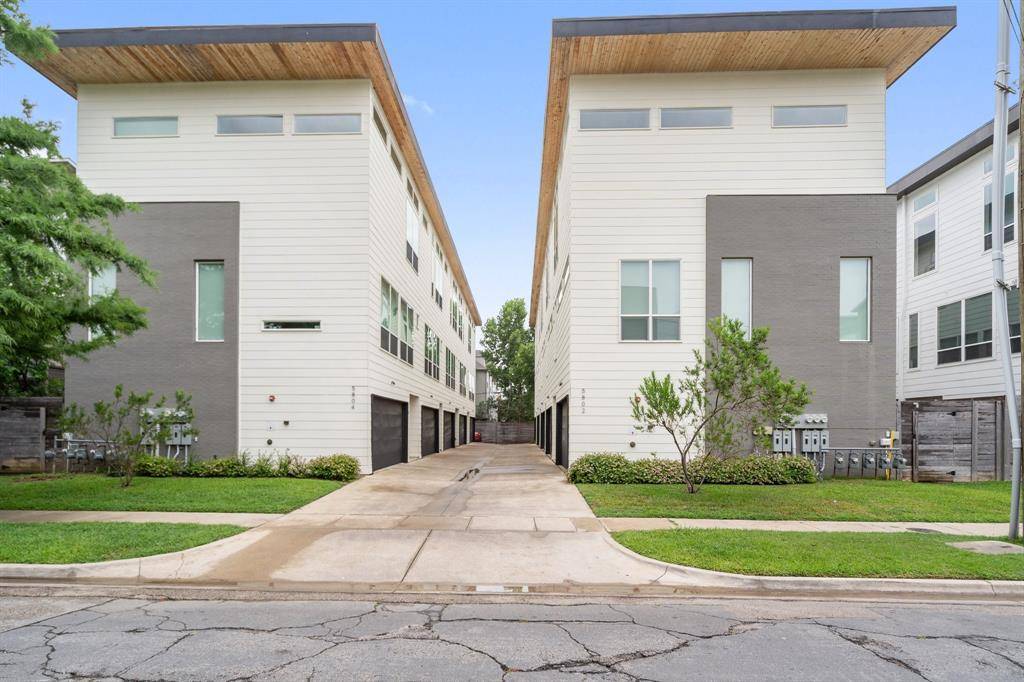 Dallas, TX 75206,5802 Lindell Avenue #102