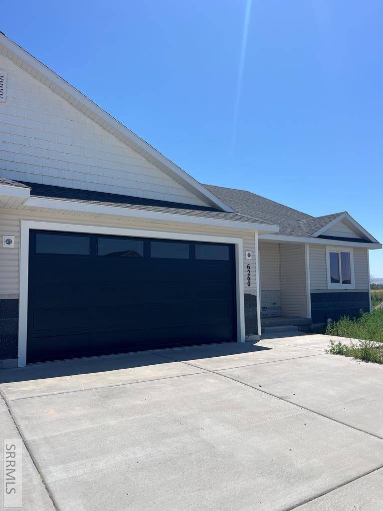Idaho Falls, ID 83401,6260 Red Shirt Rd