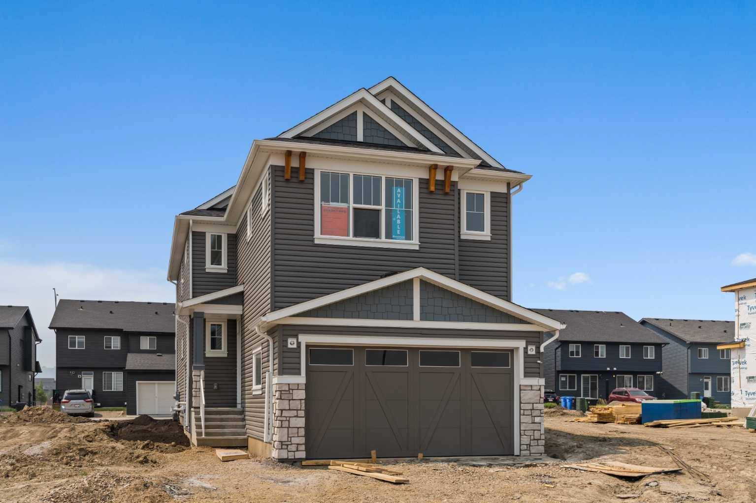 Calgary, AB T2X 5M5,280 Creekstone CIR SW