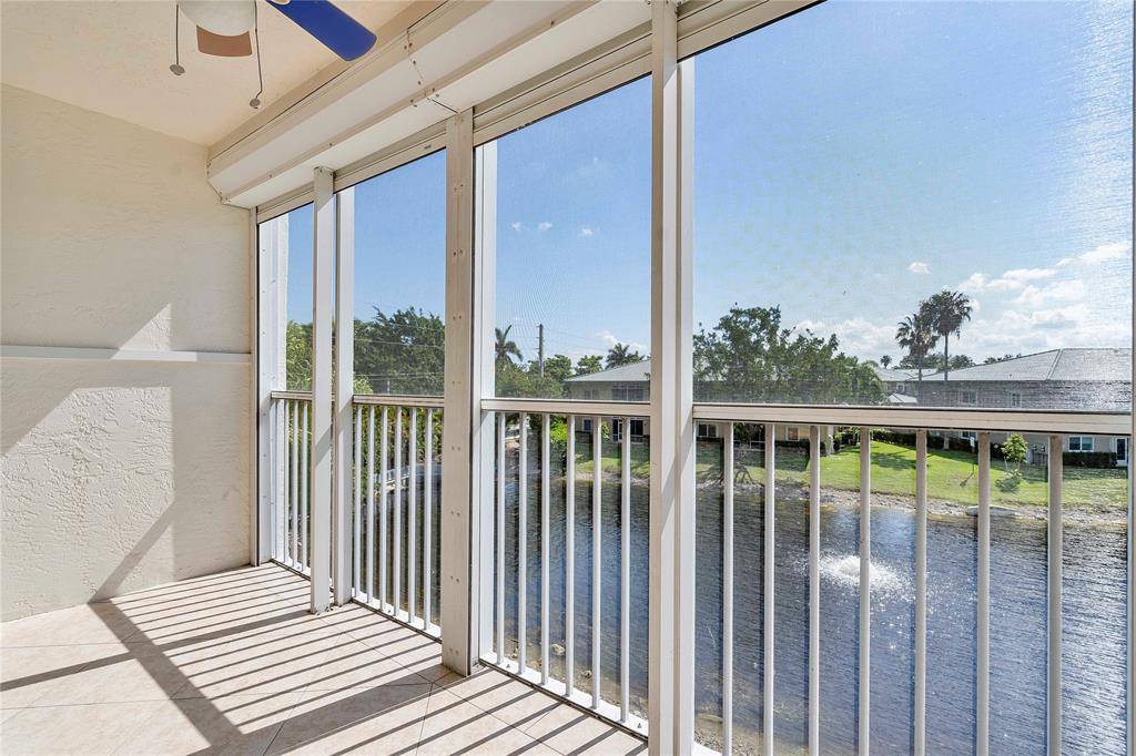 Tamarac, FL 33321,7866 Trent Dr #302