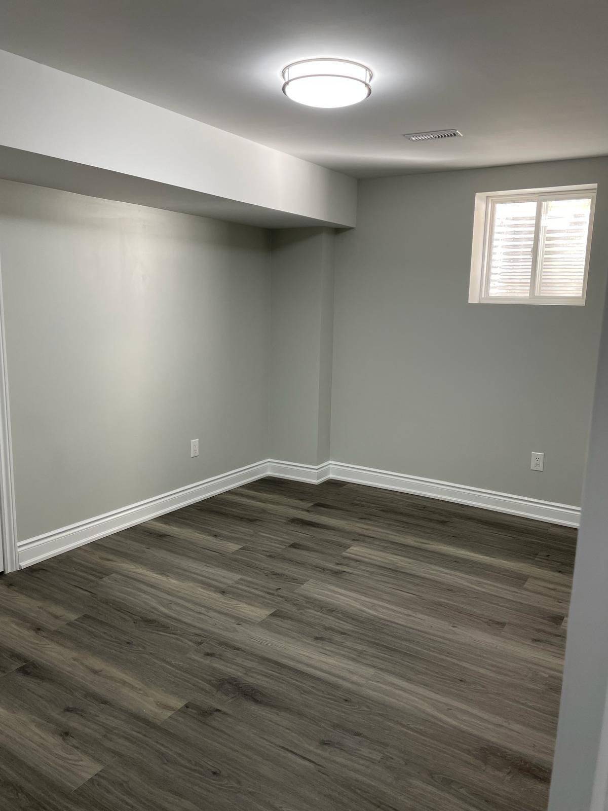 Mississauga, ON L5W 1P3,6849 Golden Hills WAY