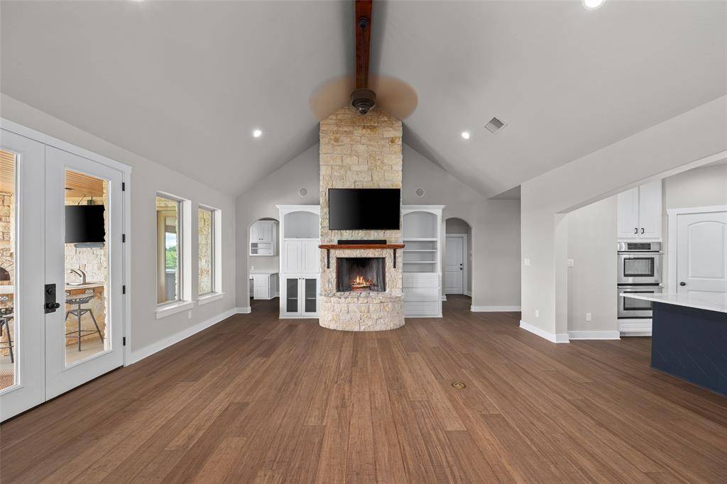 Lipan, TX 76462,727 S Sugartree Drive