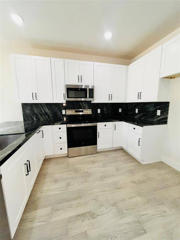 Granbury, TX 76048,2309 Forest Hill Lane