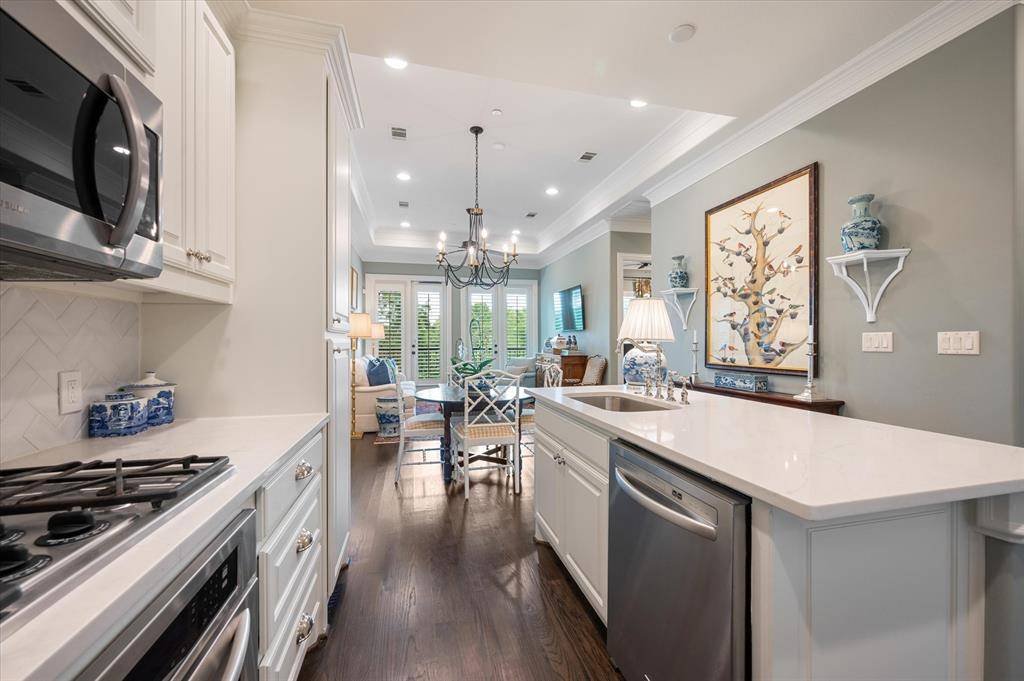 Colleyville, TX 76034,33 Main Street #260