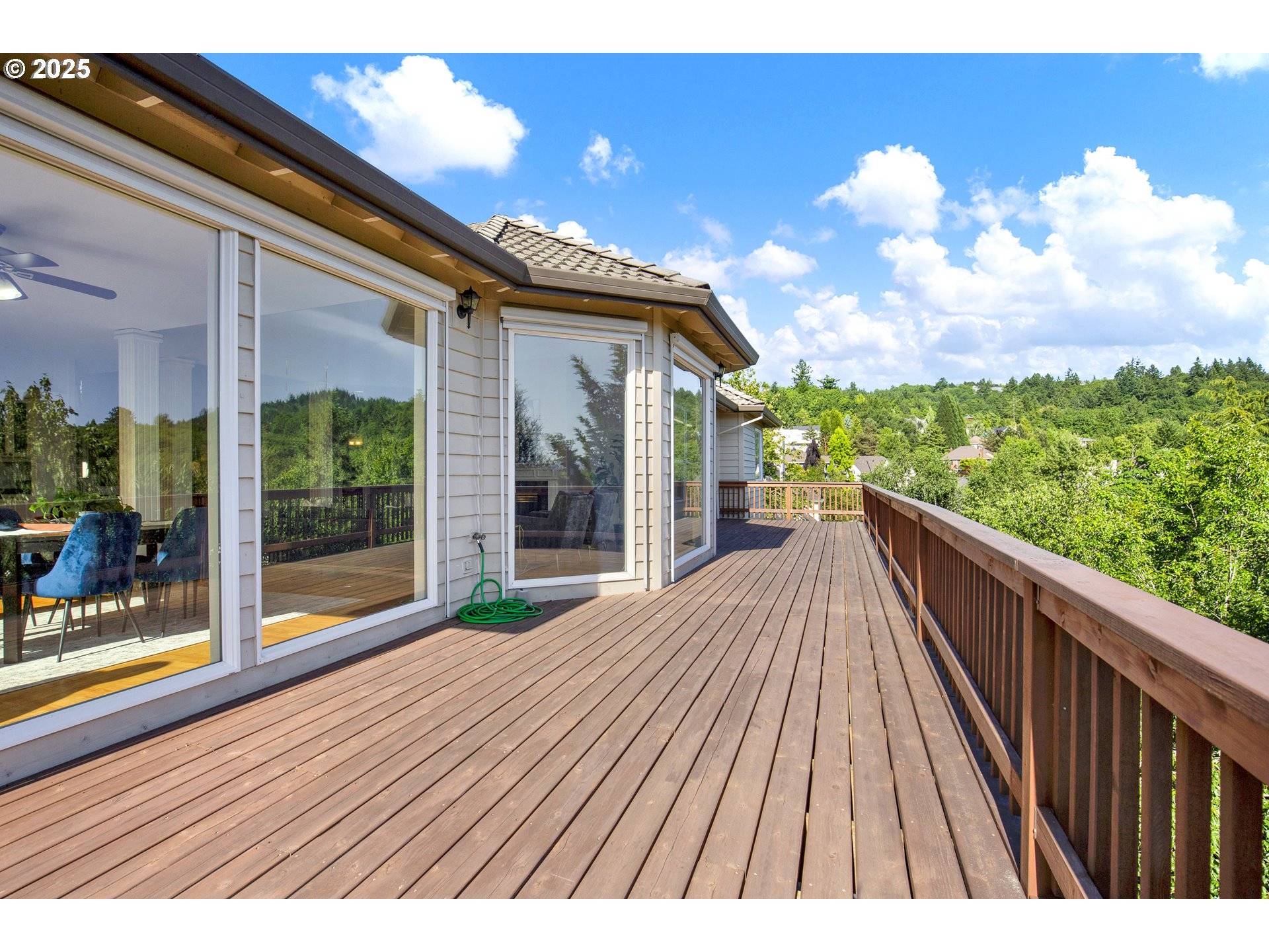 Portland, OR 97229,9234 NW HOPEDALE CT