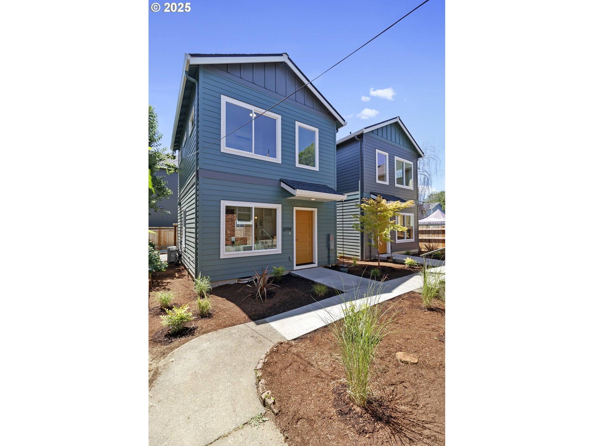 Portland, OR 97203,6916 N SWIFT ST