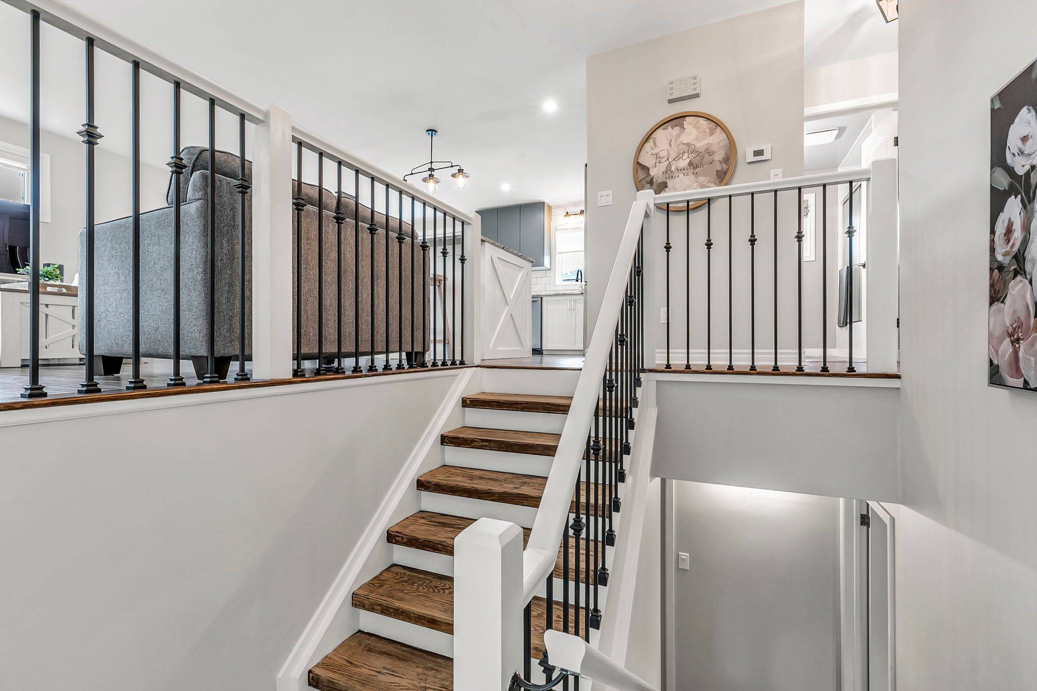 Springwater, ON L0L 1P0,17 Bertram DR