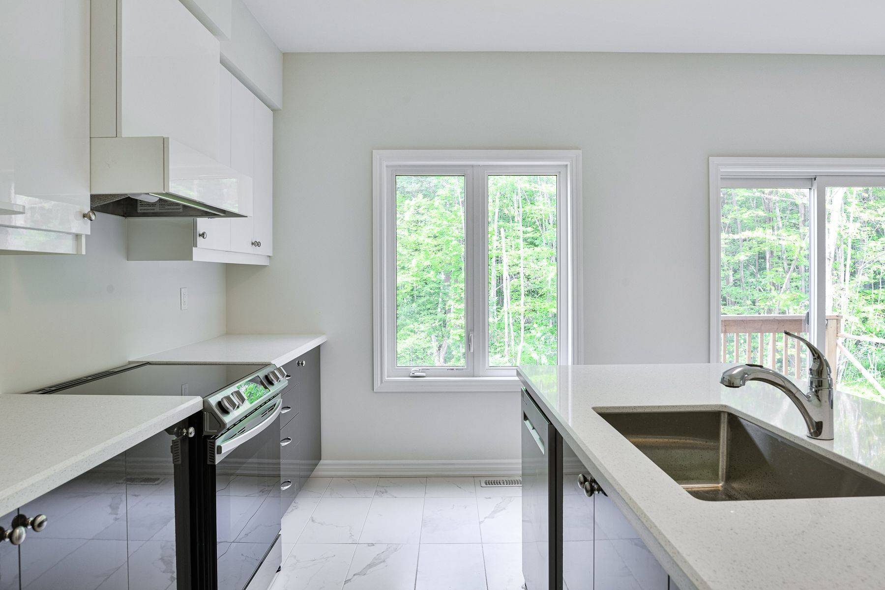 Gravenhurst, ON P1P 0H8,355 Beechwood Forest LN
