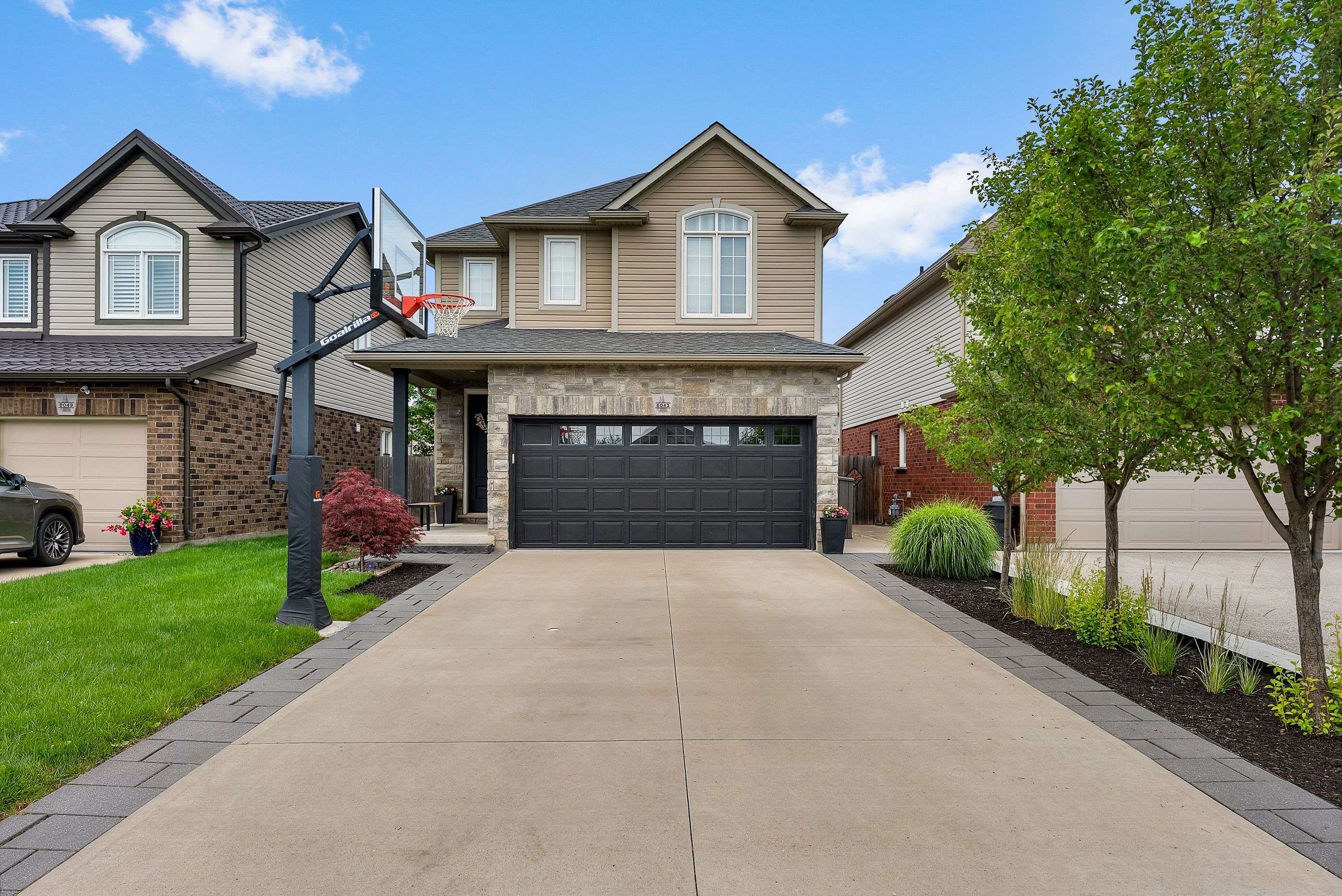 Niagara Falls, ON L2H 0J1,6043 Wiens BLVD