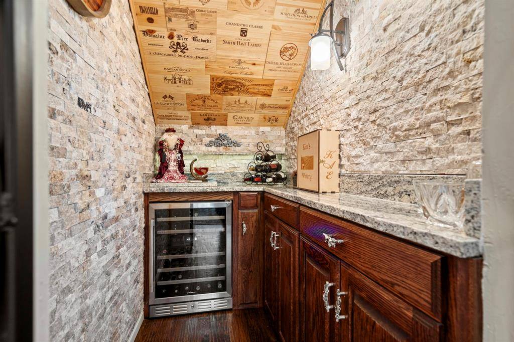 Fort Worth, TX 76179,12249 Indian Creek Drive