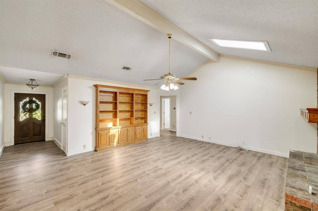 Fort Worth, TX 76179,8341 Crosswind Drive
