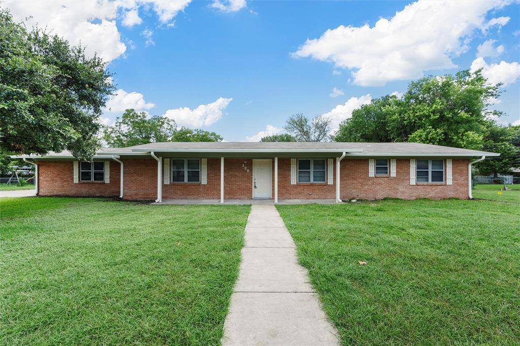 Robinson, TX 76706,800 W Denison Drive