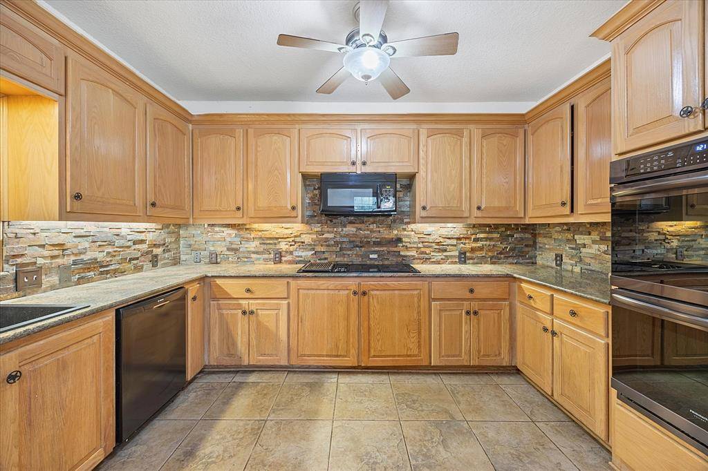 Quinlan, TX 75474,9580 Brockrim Lane