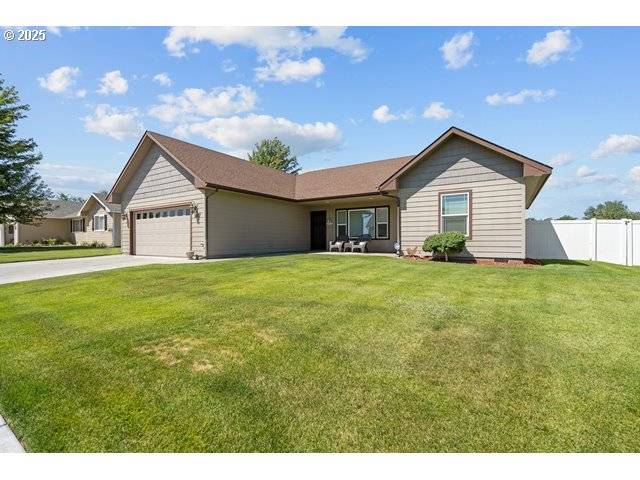 Hermiston, OR 97838,2437 NE 8TH ST