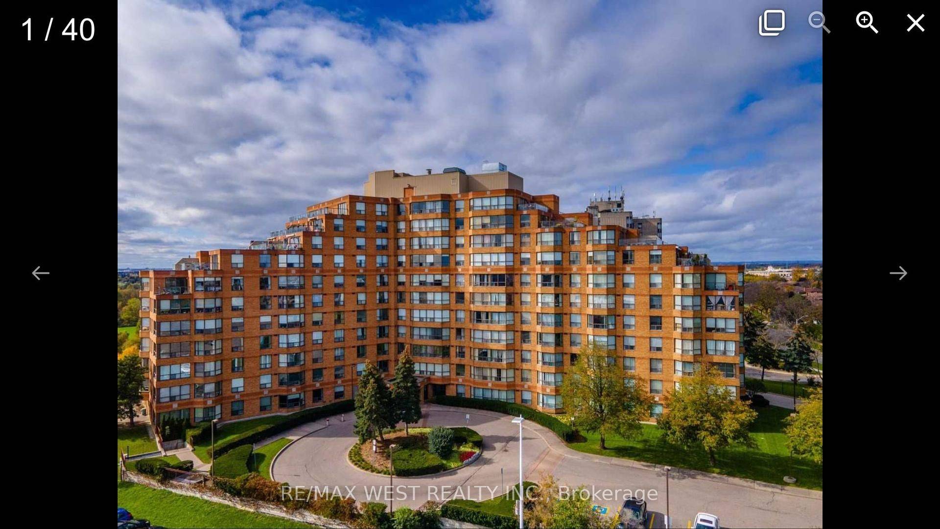 Toronto W10, ON M9W 6X8,6 Humberline DR #524