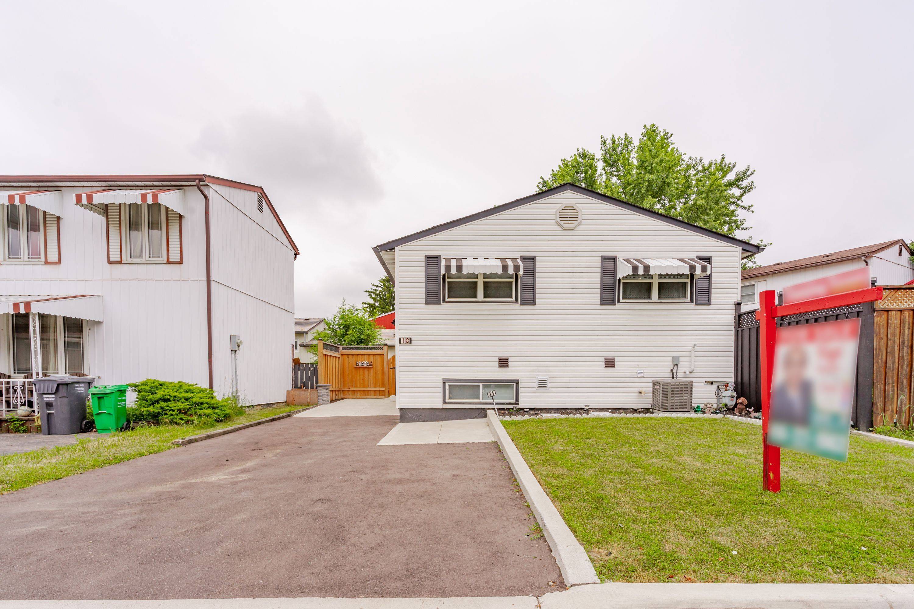 Brampton, ON L6S 1S6,10 Huntingwood CRES