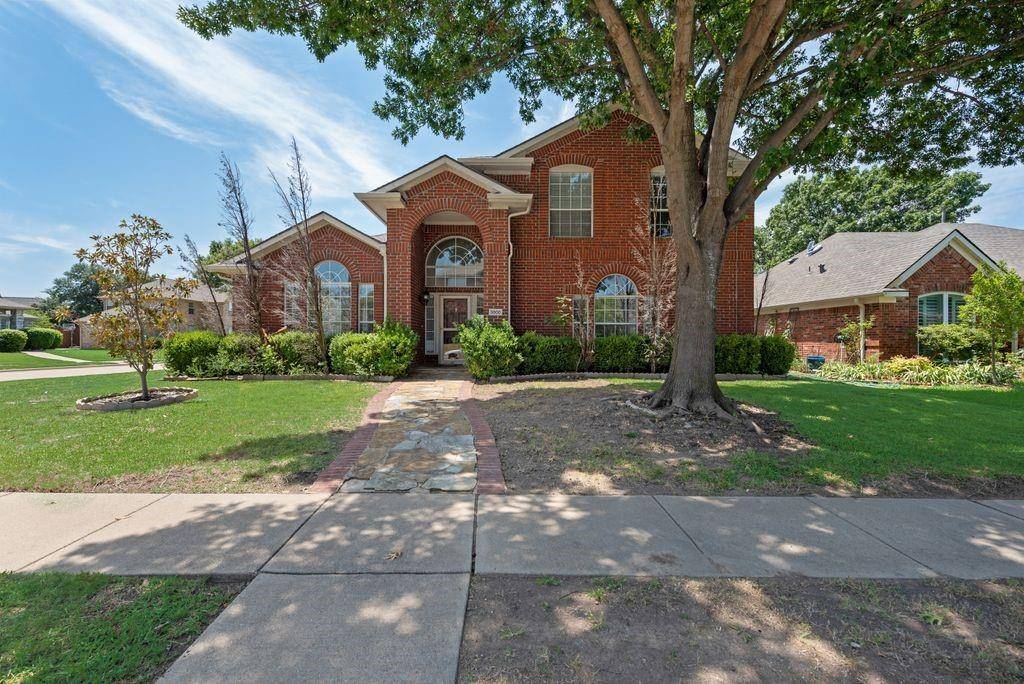 Plano, TX 75025,3800 Rolling Hills Drive