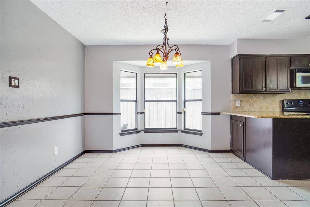 North Richland Hills, TX 76182,7440 Meadowview Terrace