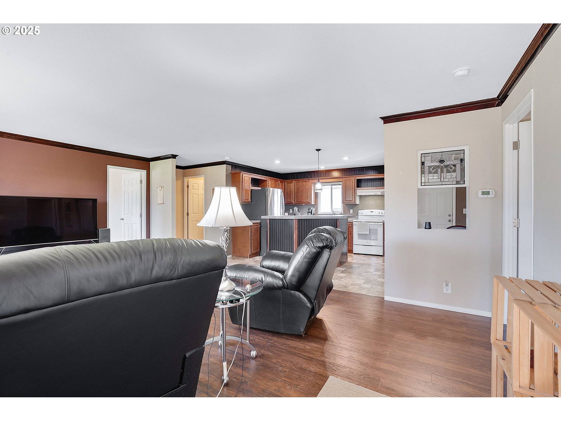 Mt Angel, OR 97362,830 N MAIN ST #1