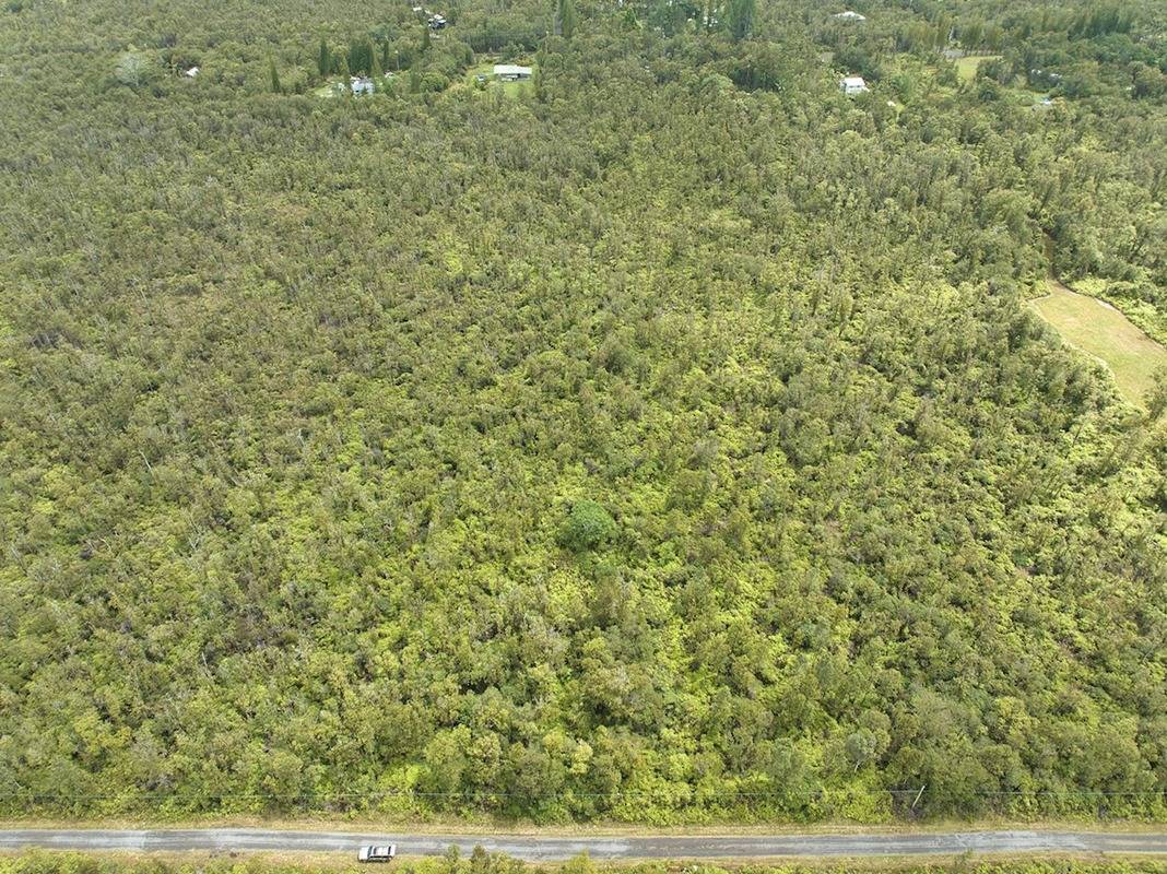 Volcano, HI 96785,ALA NAULANI RD