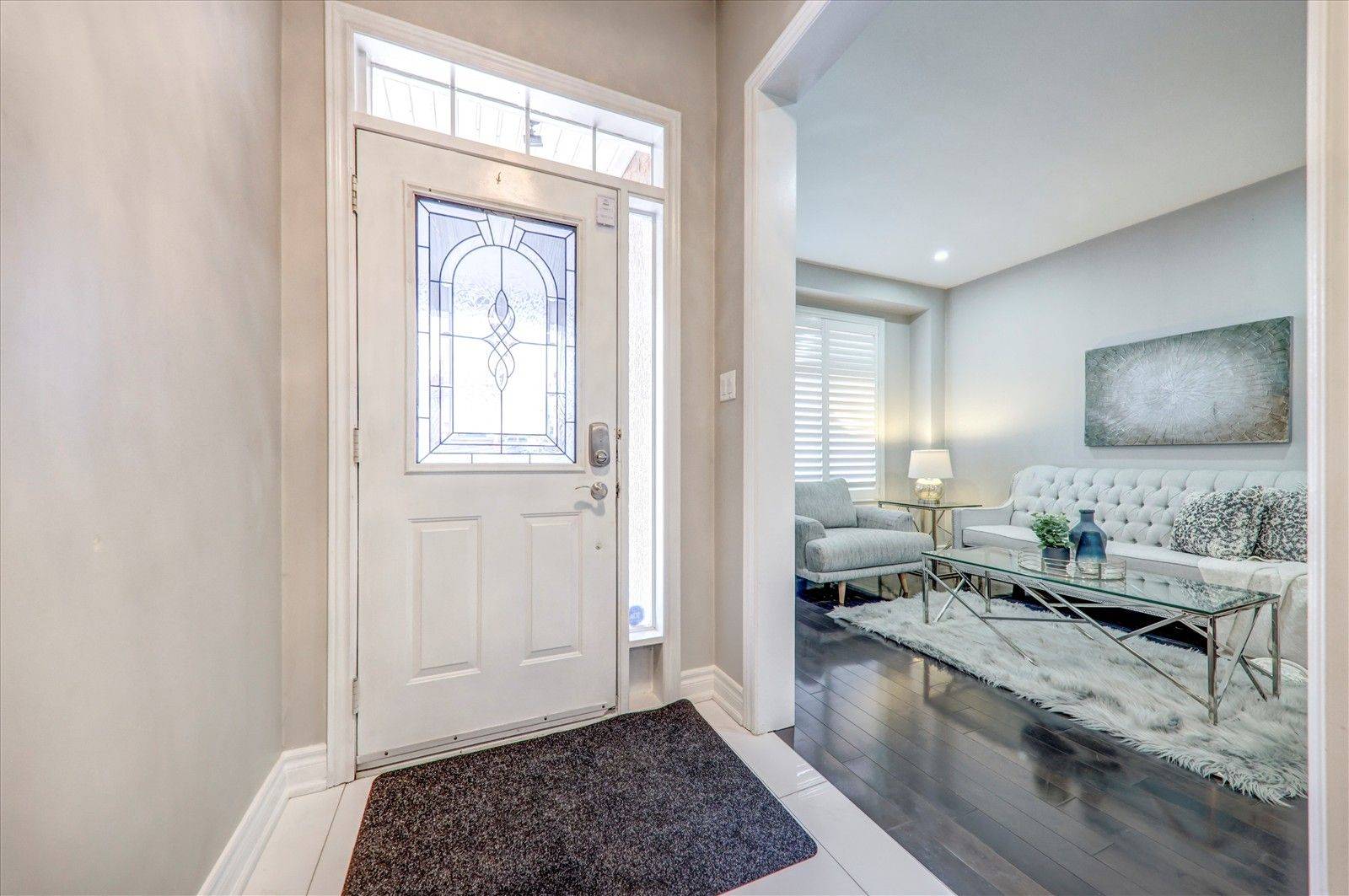 Toronto E11, ON M1X 1X9,87 Seasons DR