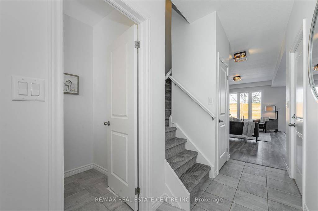 Woodstock, ON N4T 0L9,172 Links CRES
