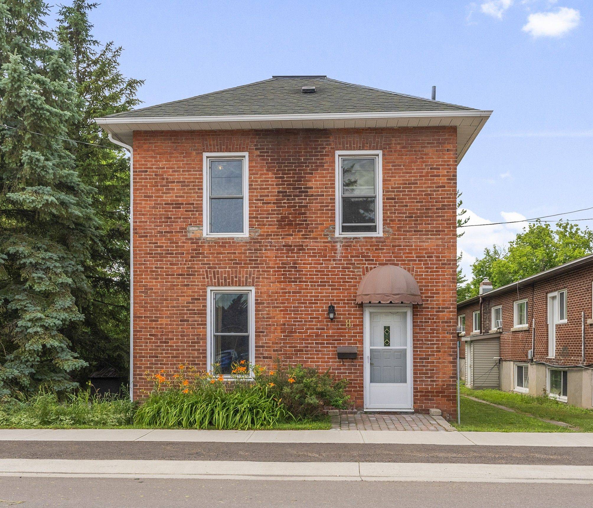 Mcnab/braeside, ON K7S 1R3,8 River RD