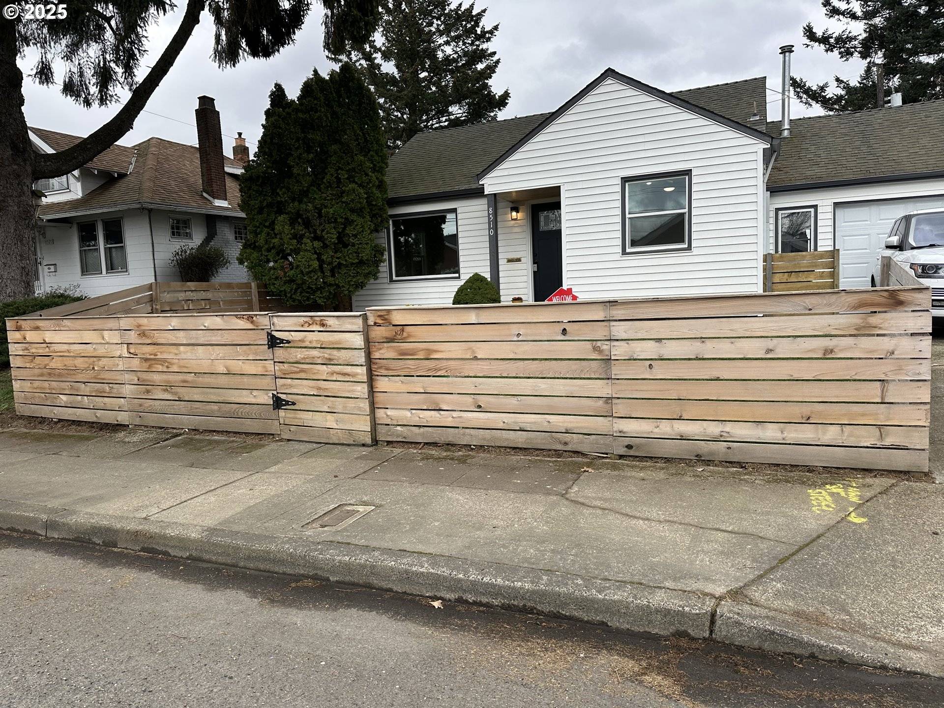 Portland, OR 97216,8510 SE WASHINGTON ST