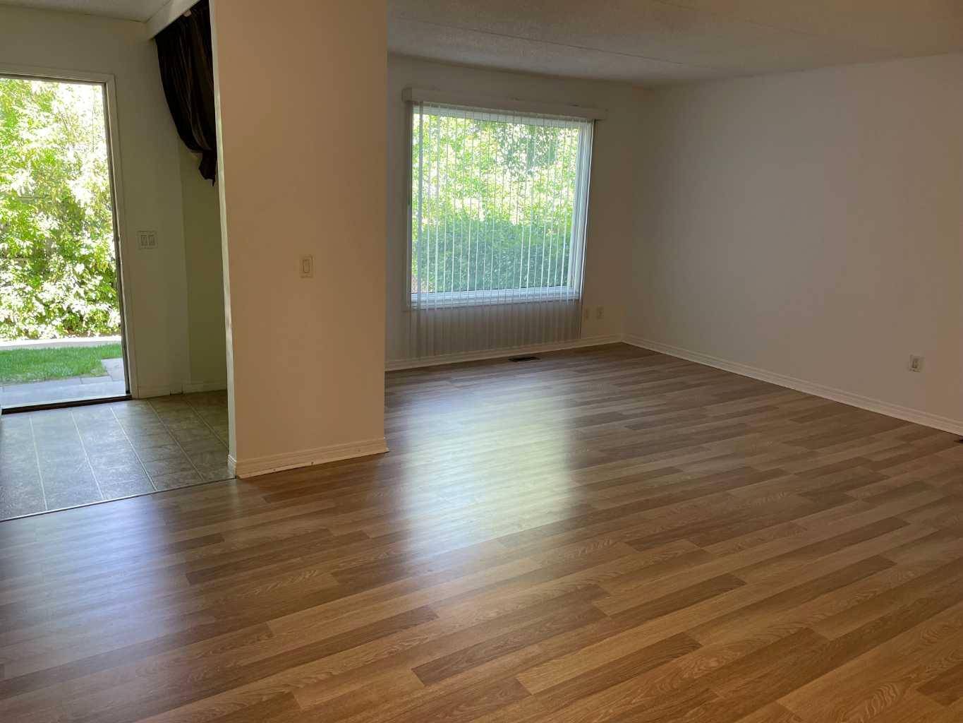 Calgary, AB T2W3N6,2200 Woodview DR SW #108
