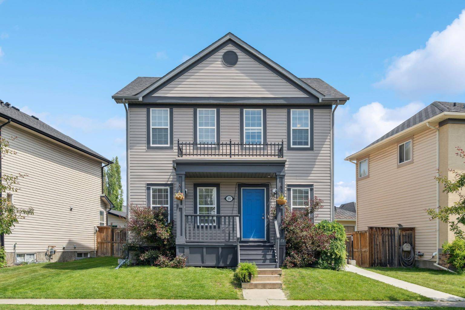 Calgary, AB T2Z0H6,191 Elgin Rise SE