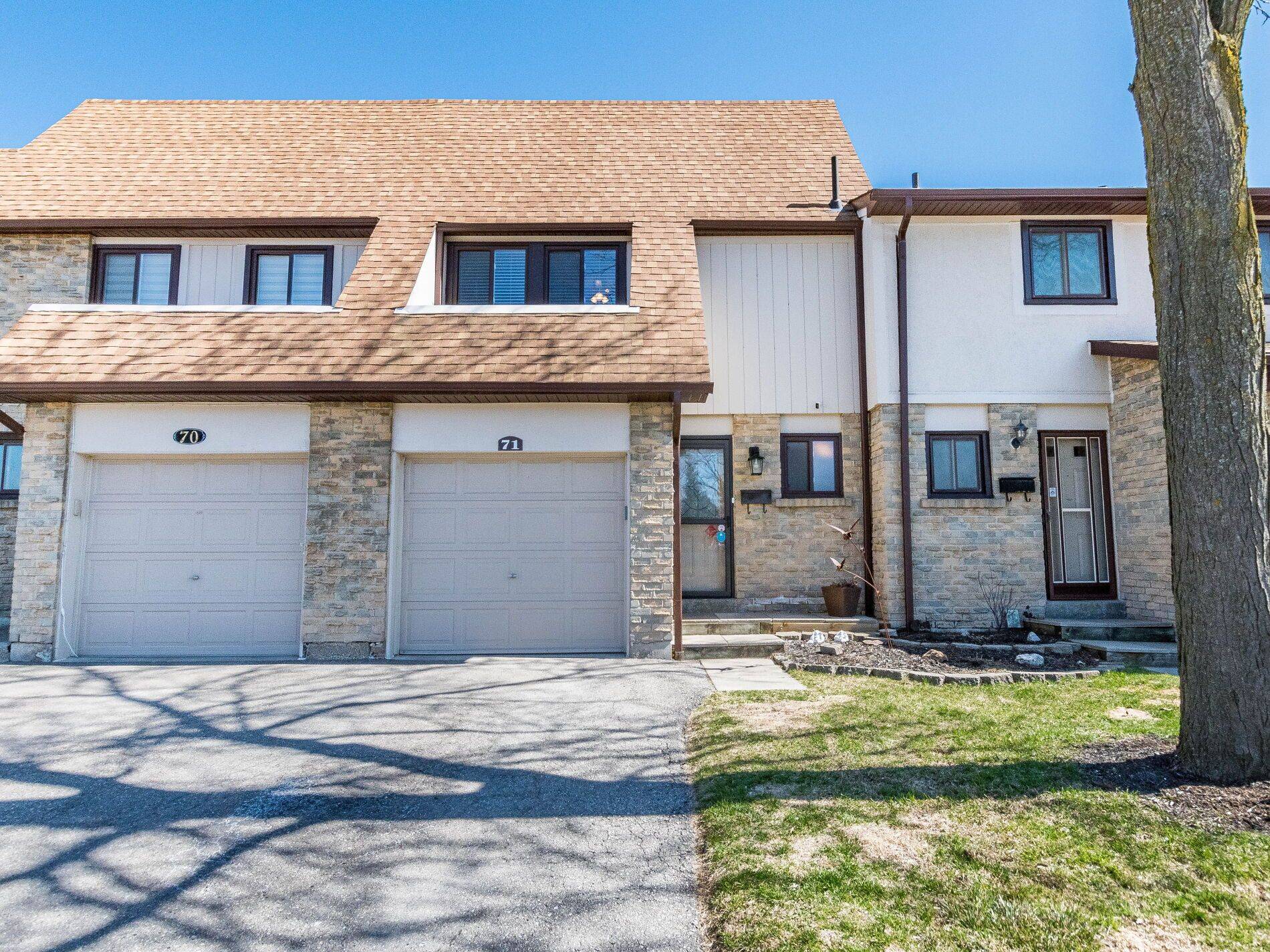 Mississauga, ON L5A 3Y8,3345 Silverado DR #71