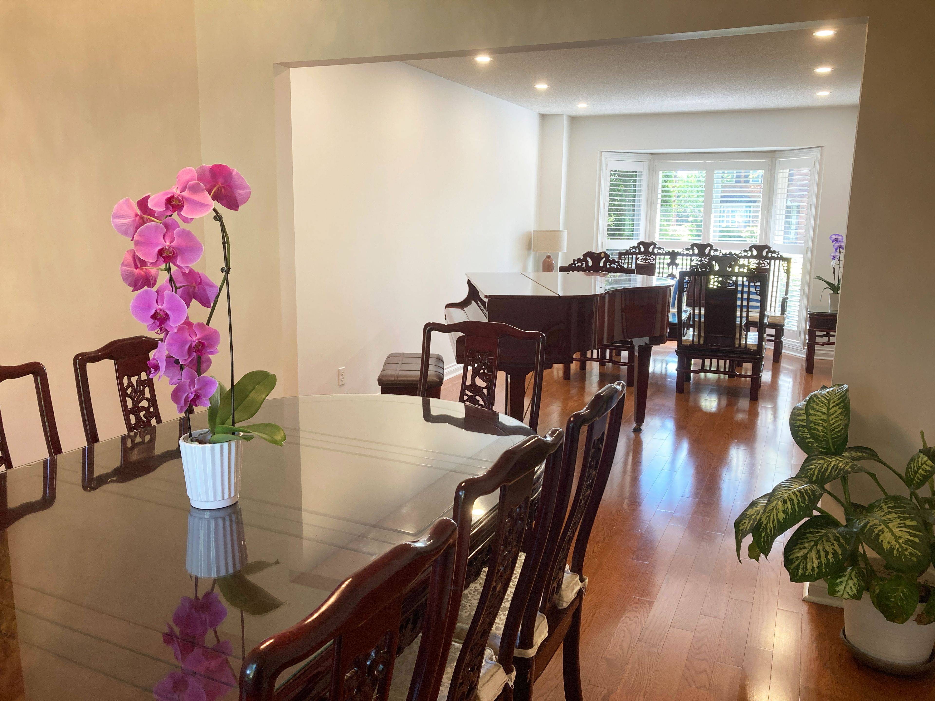 Oakville, ON L6M 1Y9,1485 Greenbriar DR