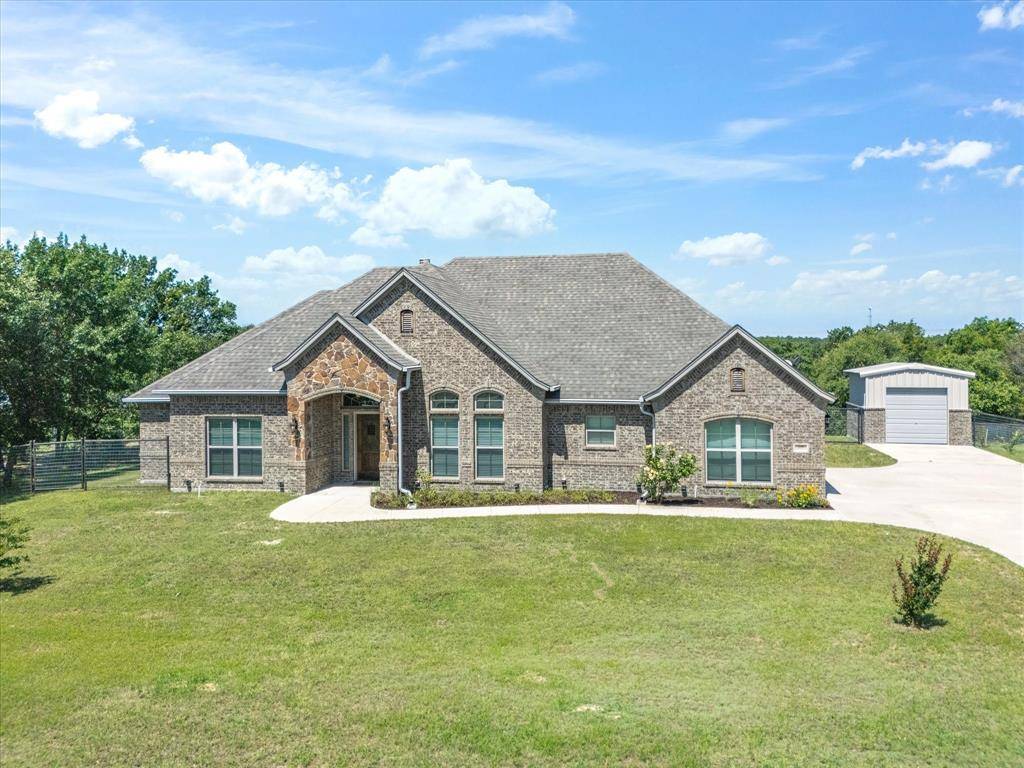 Reno, TX 76020,239 Scenic Wood Drive