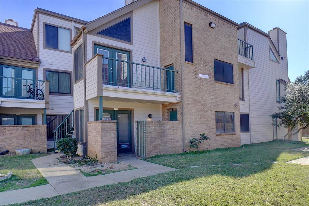 Arlington, TX 76006,2300 Balsam Drive #G206