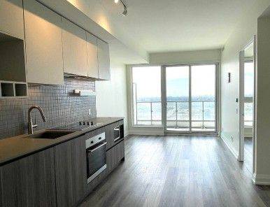 Vaughan, ON L4K 3X8,5 Buttermill AVE #4607