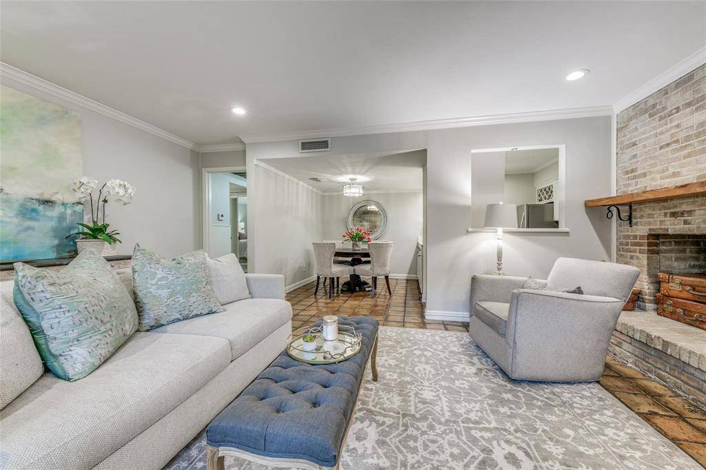 Dallas, TX 75206,5916 Birchbrook Drive #126