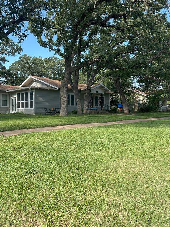Eastland, TX 76448,405 E Pershing Street