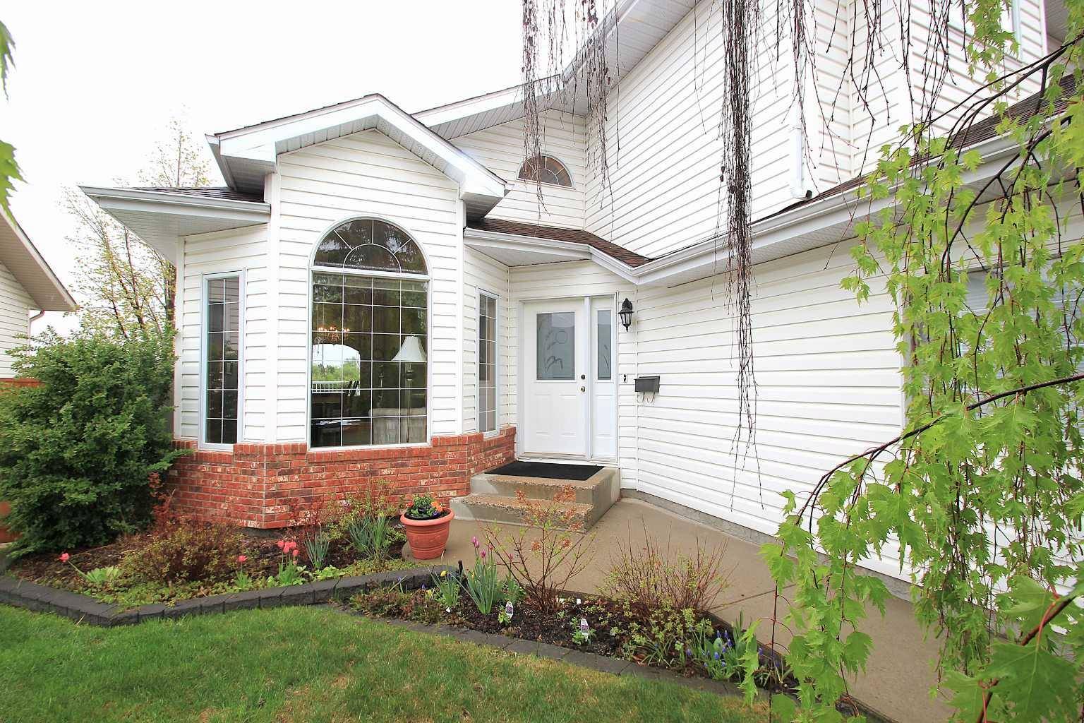 Red Deer, AB T4R 2N4,184 Allan ST