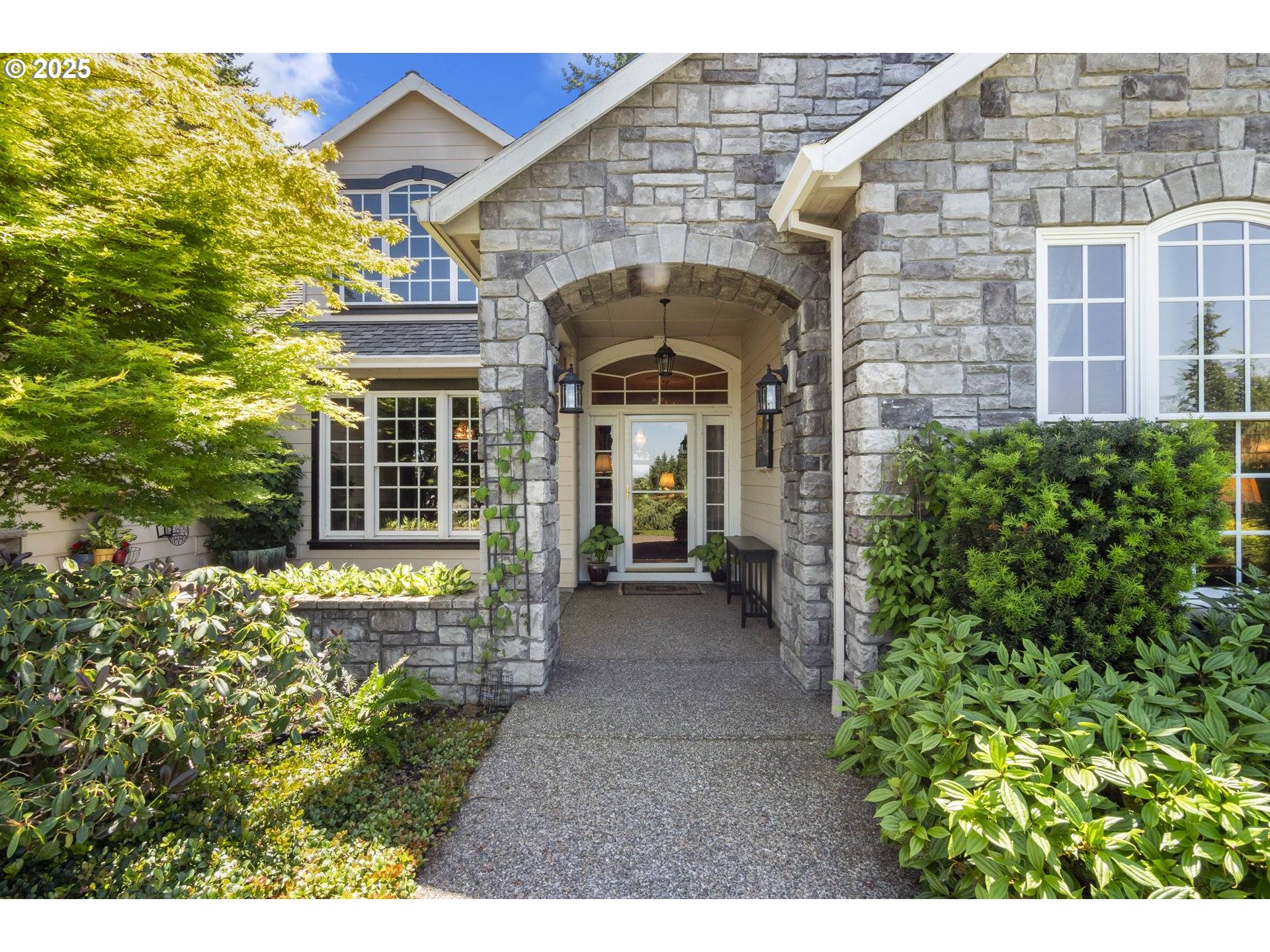 Oregon City, OR 97045,18050 S RIDGE RUNNER RD