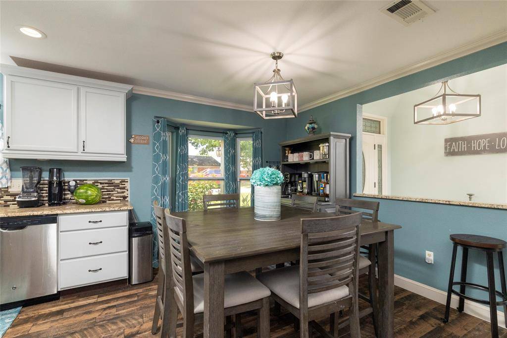 Bedford, TX 76021,2505 Lakeview Drive