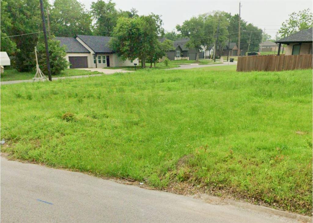 Greenville, TX 75401,1704 Stuart Street