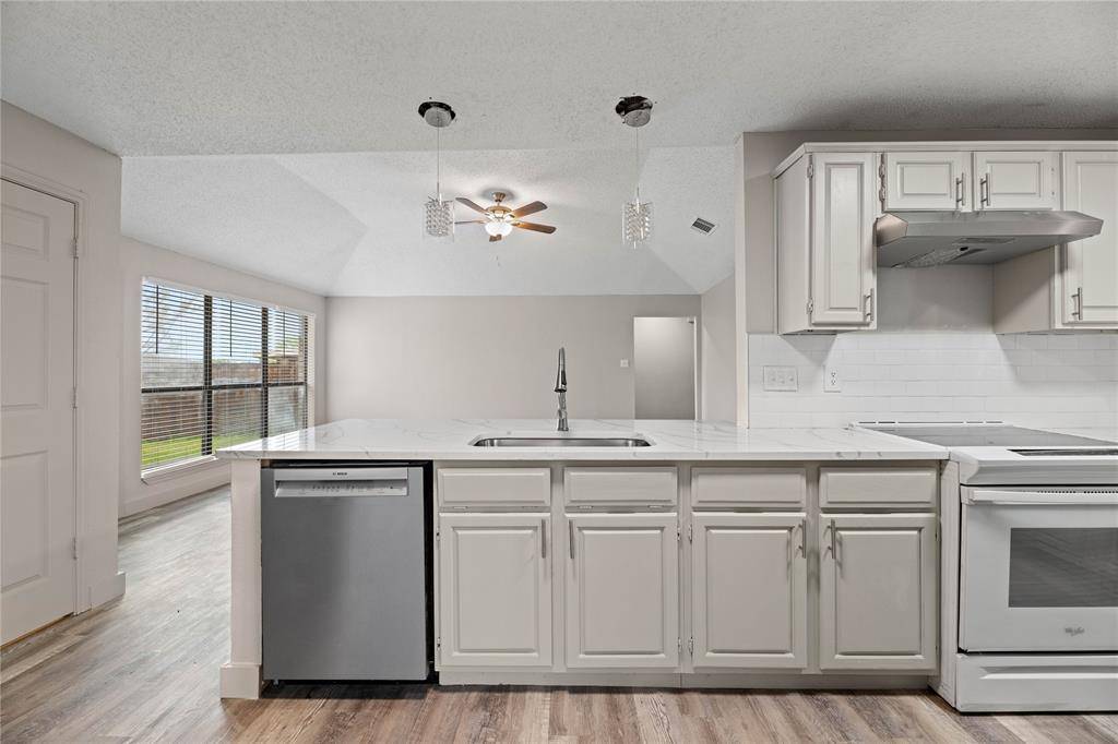 Lewisville, TX 75077,1581 Glenmore Drive