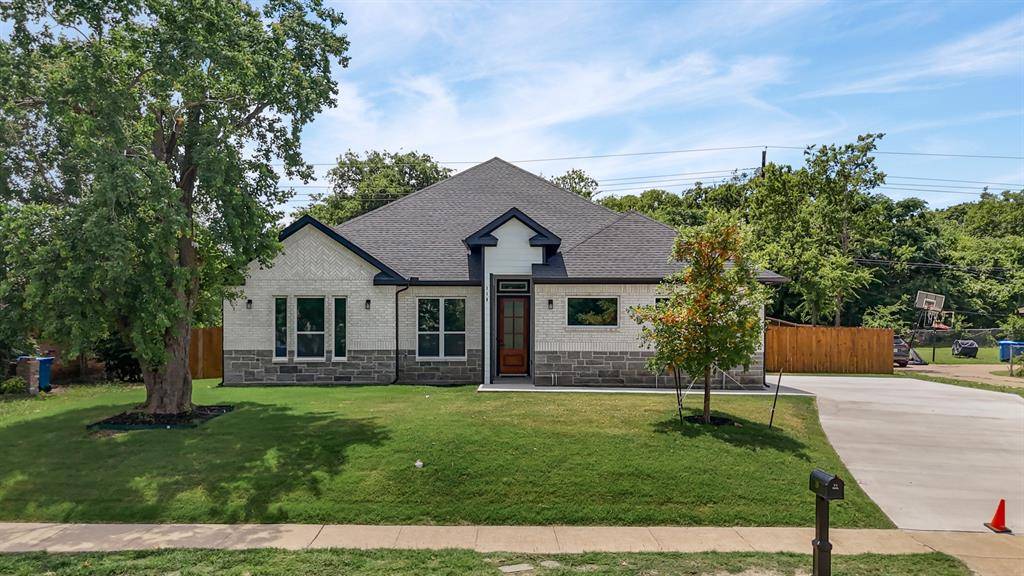 Desoto, TX 75115,119 Windwood Drive