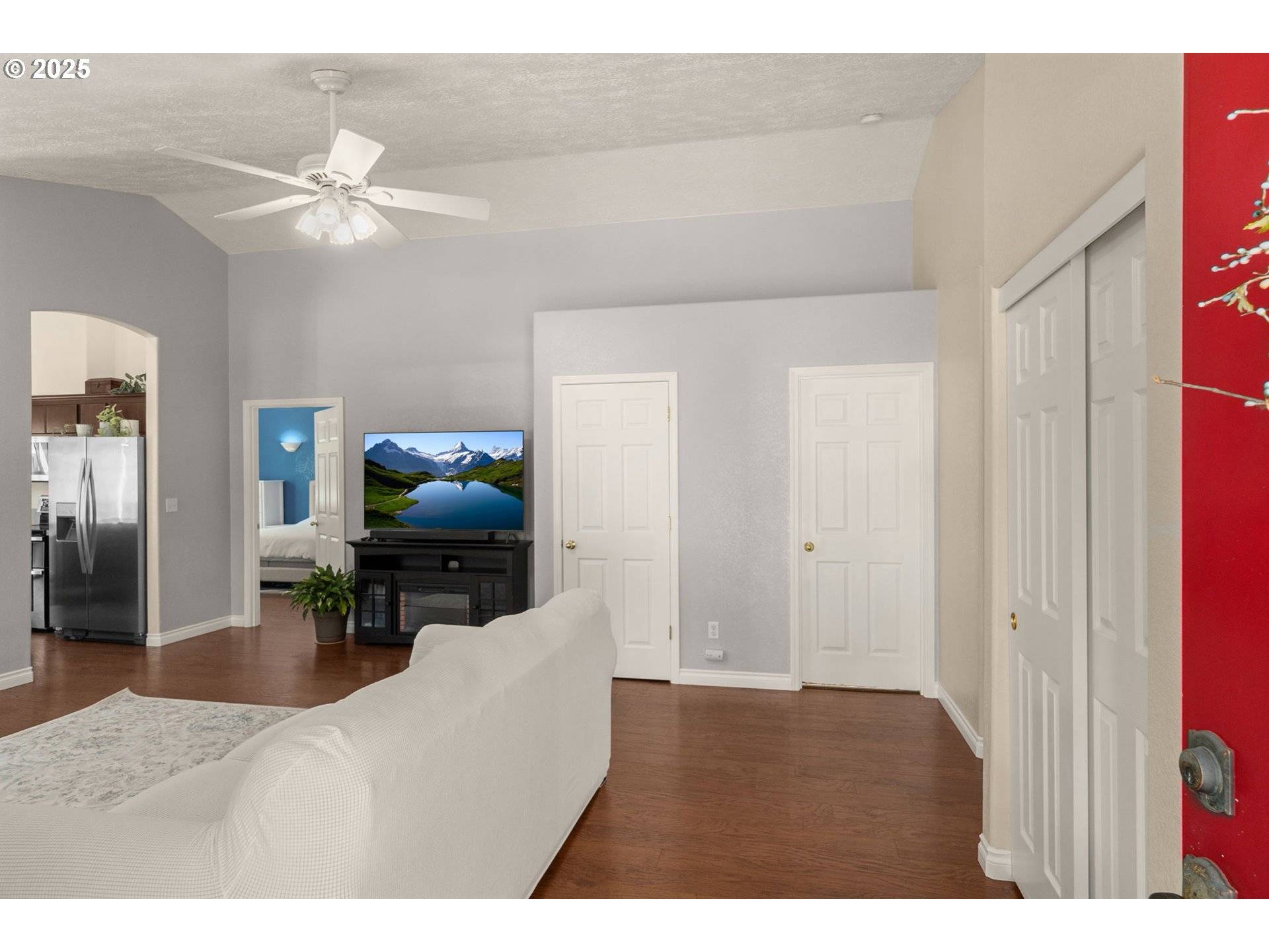Sandy, OR 97055,19026 BARRINGTON AVE