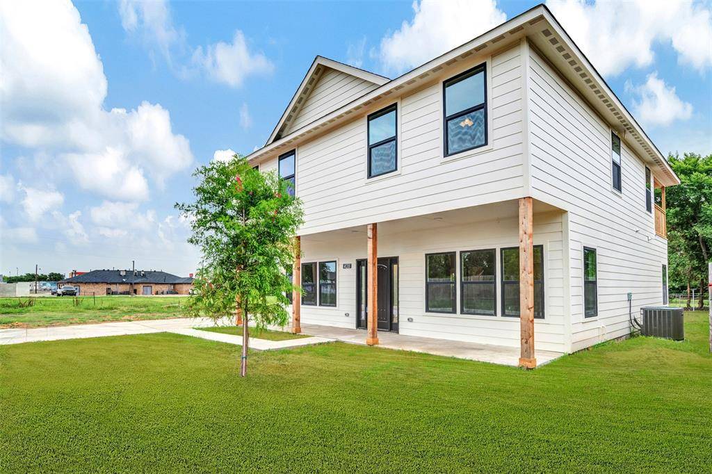 Forney, TX 75126,428 N Mcgraw Street