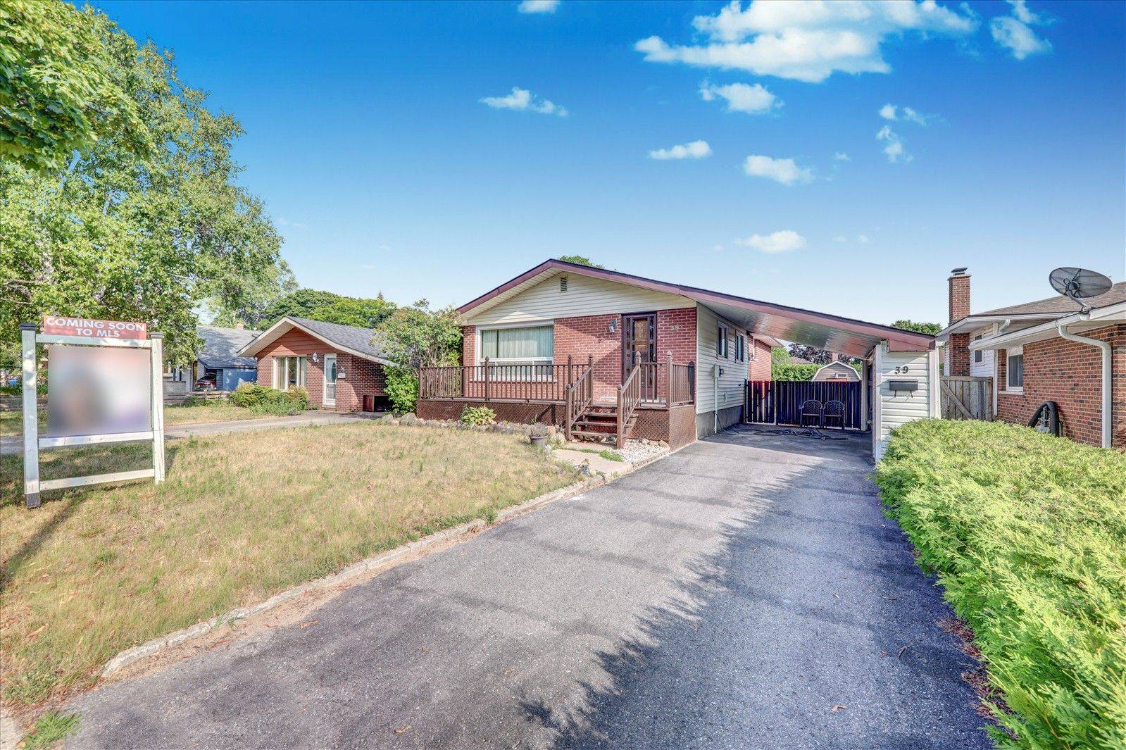 Oshawa, ON L1G 3X5,39 Cayuga AVE
