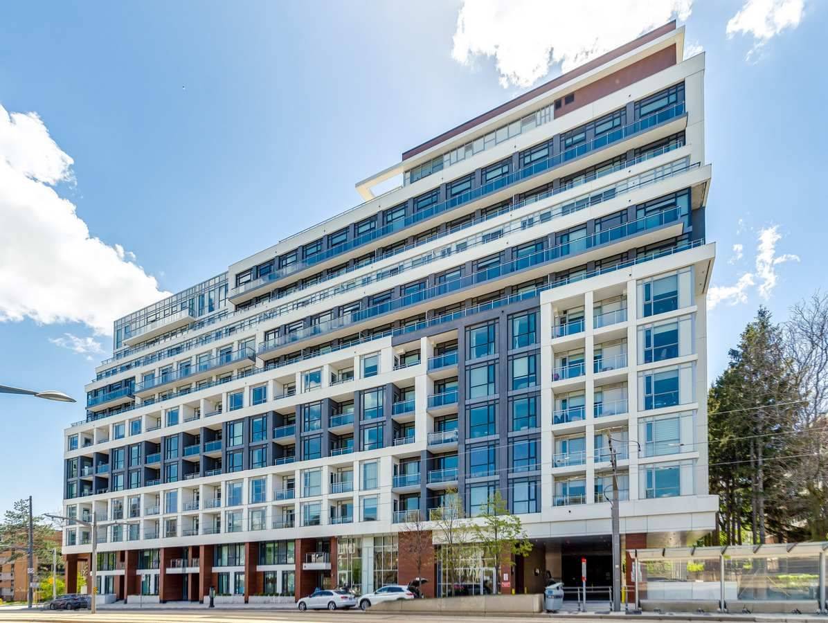 Toronto C02, ON M4V 1R3,223 St Clair AVE W #406